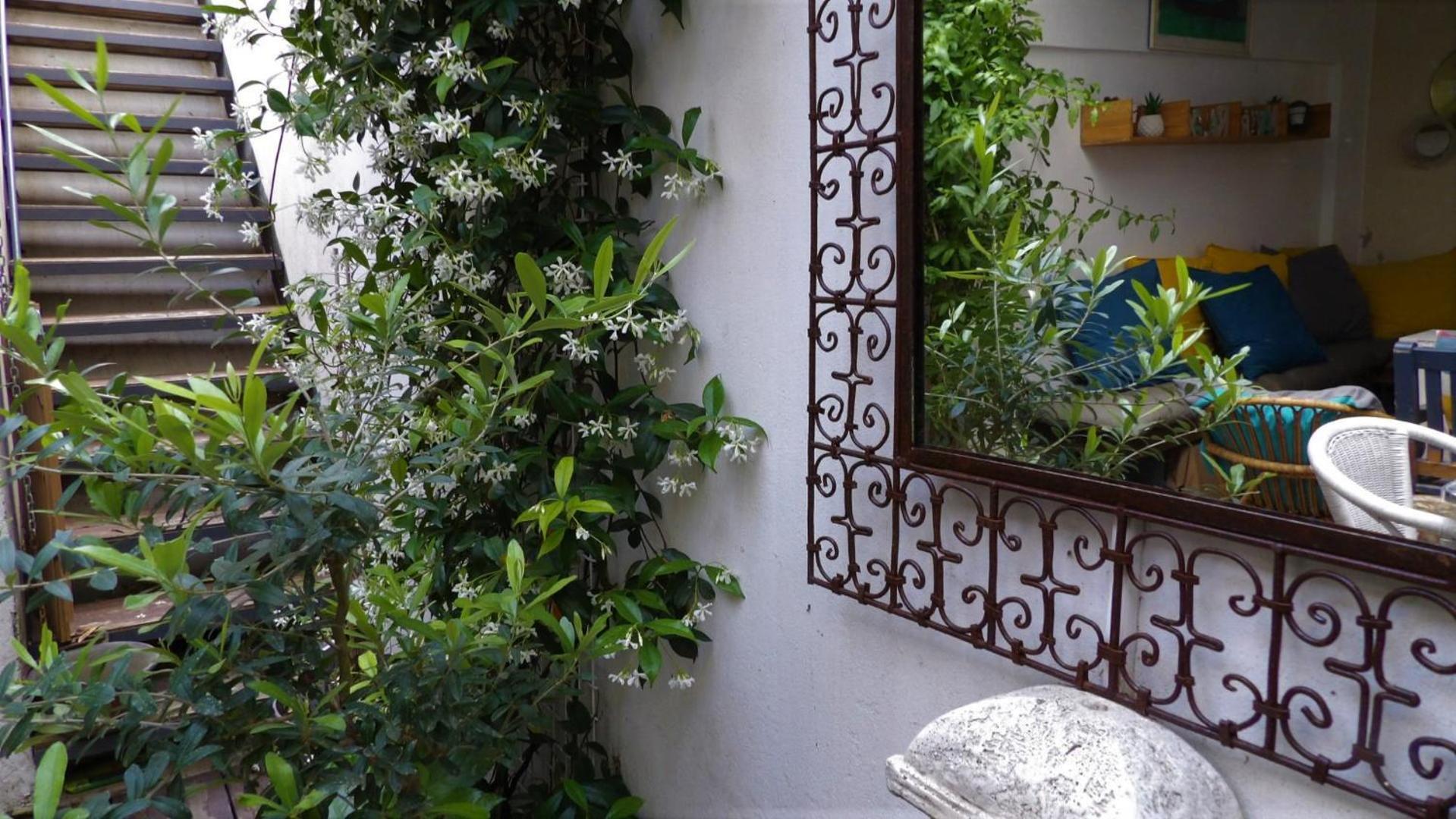 Bed and Breakfast Le Petit Patio Aigues-Mortes Exterior foto